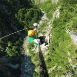Zipline per l'addio al nubilato
