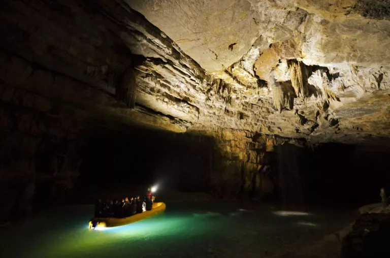 Settimana di addio al nubilato in grotta