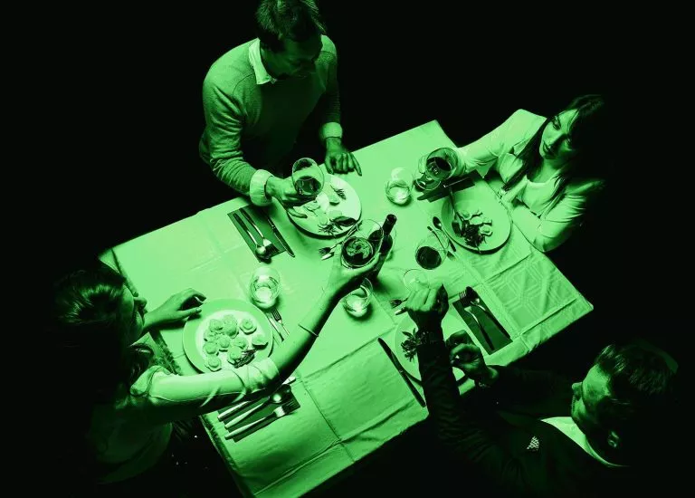 Abendessen im Dunkeln in Ljubljana