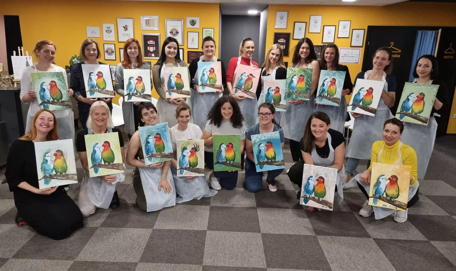 Hen party art and wine