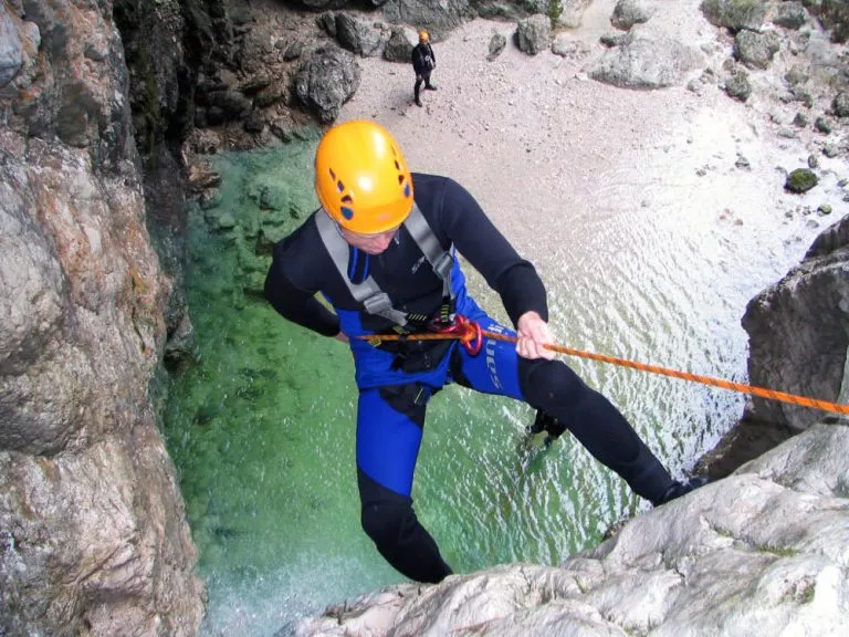 Weekend di addio al nubilato in canyoning