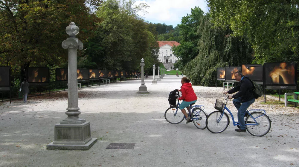 Tivoli park bike tour